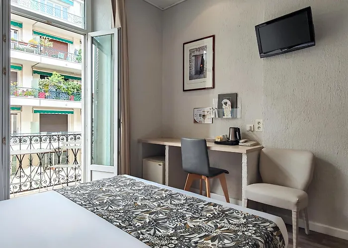 Hotel Helvetique Nice